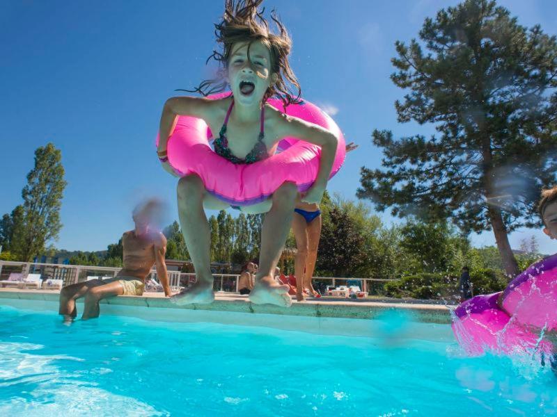 Camping Officiel Siblu Les Rives De Condrieu Exterior foto